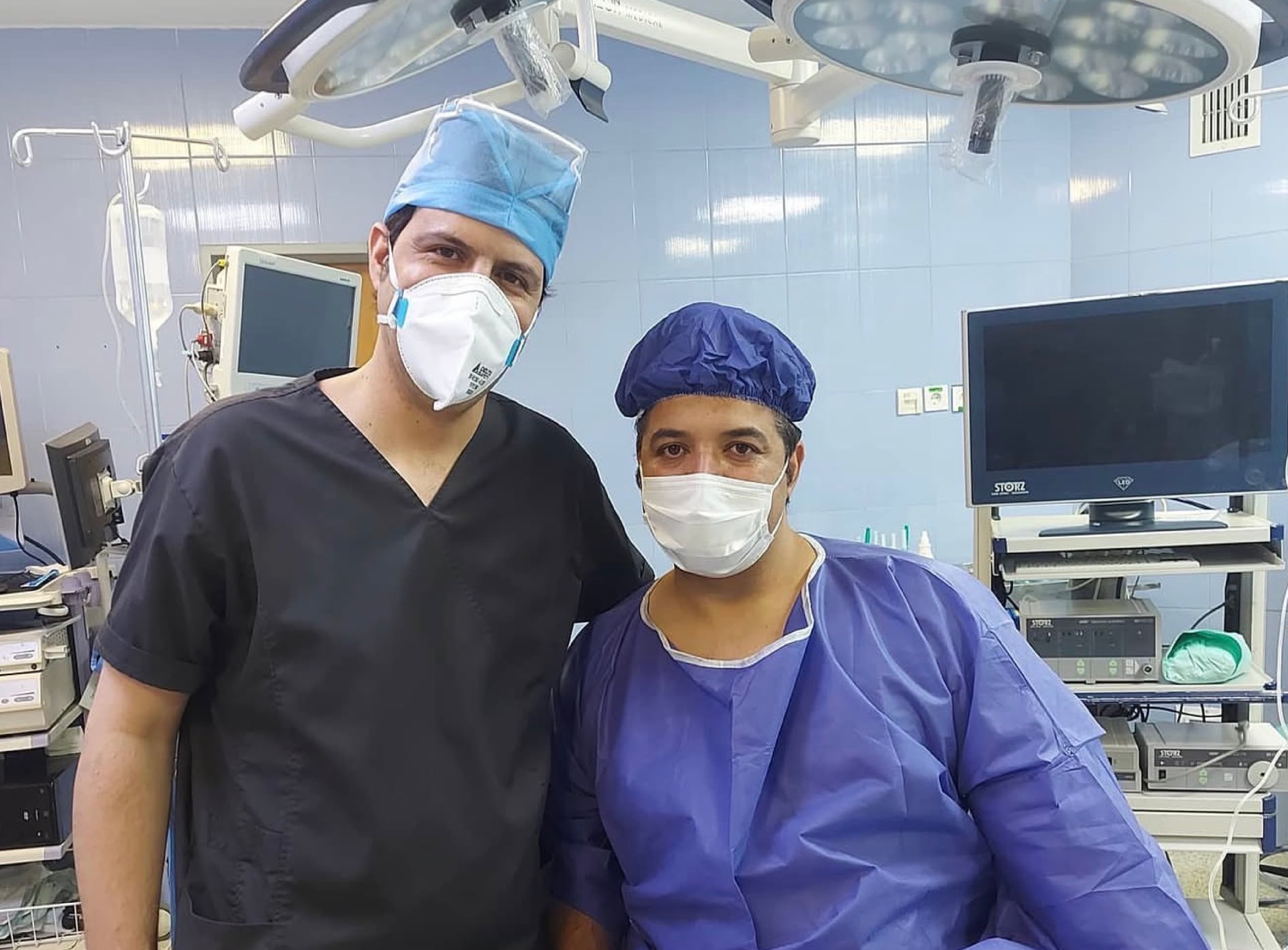 دکتر علیرضا آذرپیکان - image 1